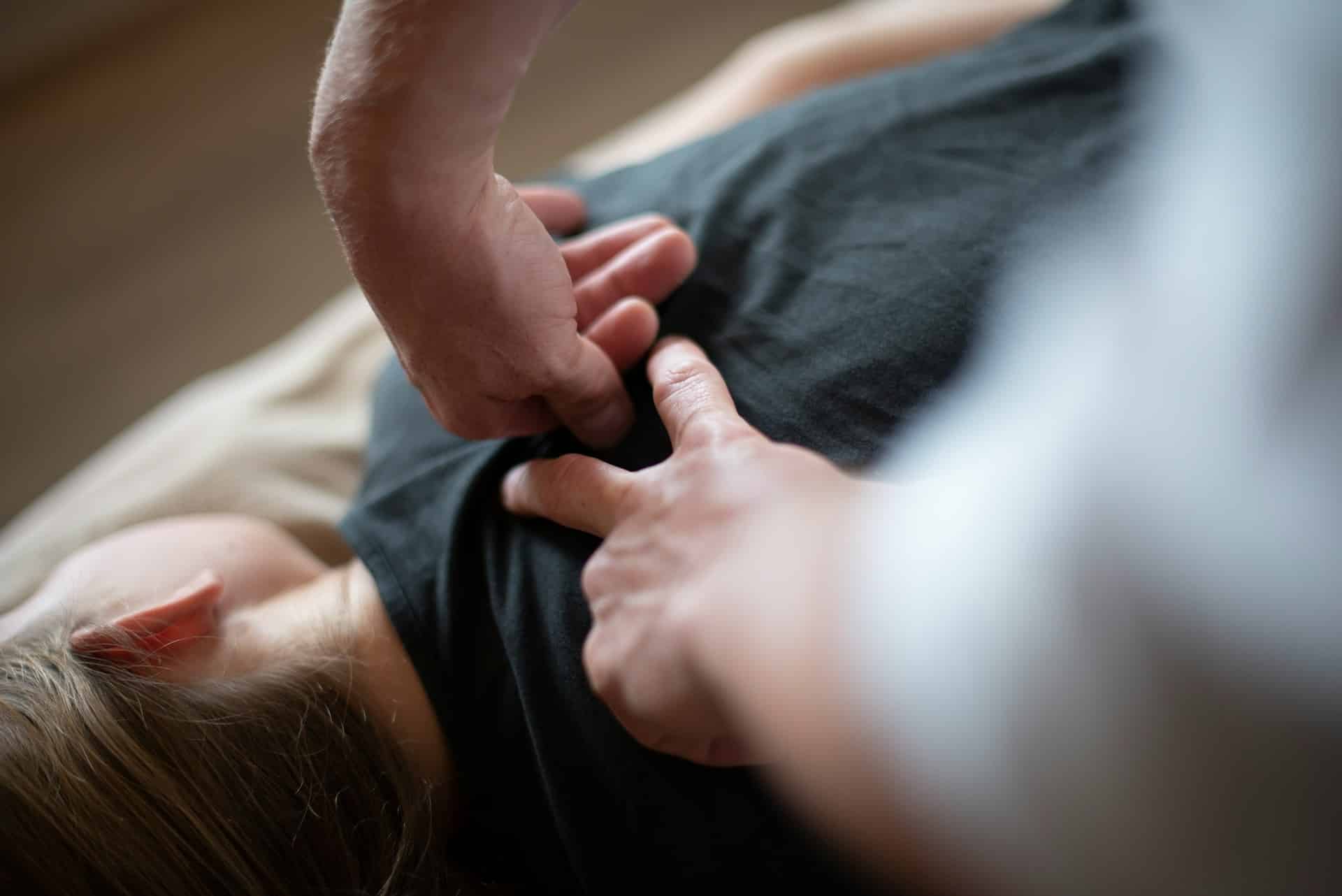 spine manual adjustments